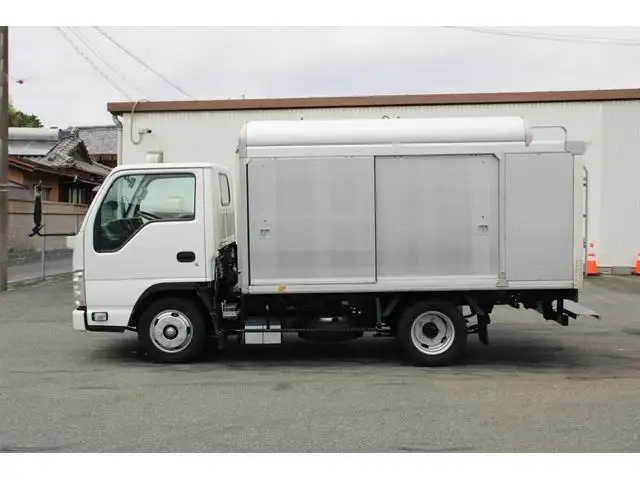 いすゞ エルフ 小型 アルミバン ボトルカー サイドドアの中古トラック画像4
