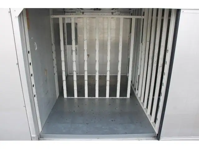 いすゞ エルフ 小型 アルミバン ボトルカー サイドドアの中古トラック画像7