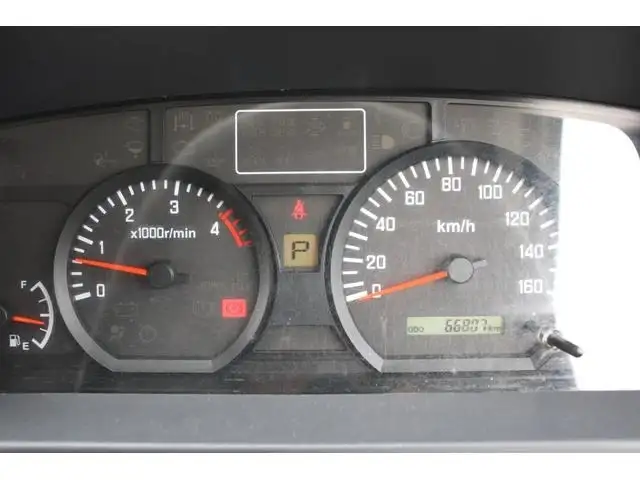 いすゞ エルフ 小型 アルミバン ボトルカー サイドドアの中古トラック画像12