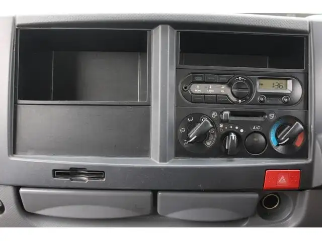 いすゞ エルフ 小型 アルミバン ボトルカー サイドドアの中古トラック画像11