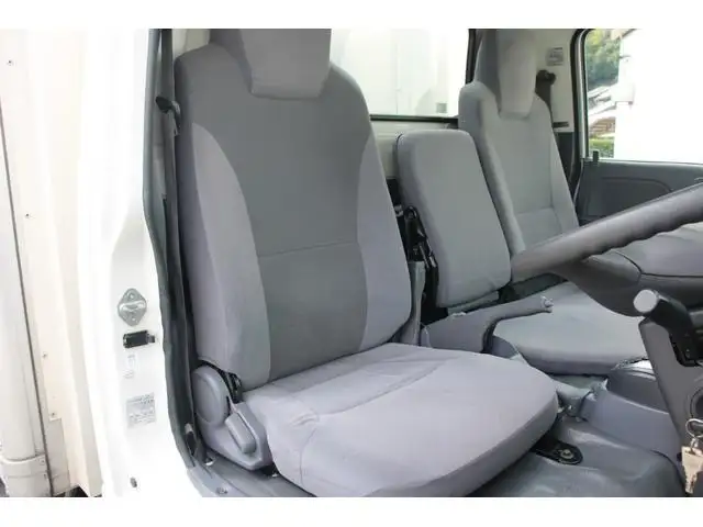いすゞ エルフ 小型 アルミバン ボトルカー サイドドアの中古トラック画像8