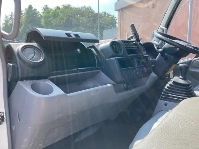 日野 デュトロ 小型 平ボディ  H26の中古トラック画像10