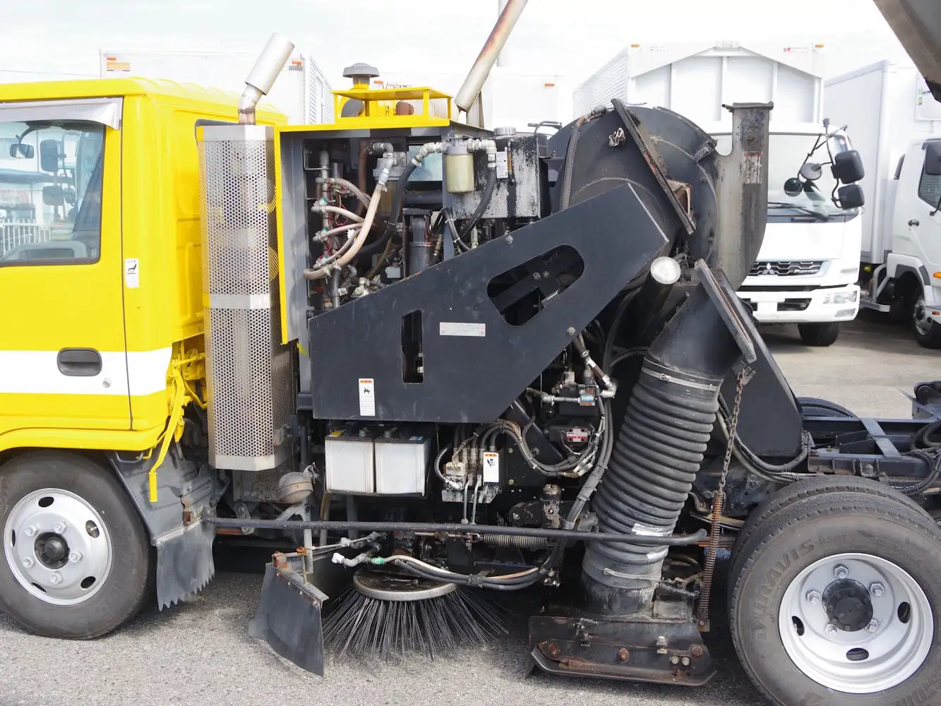いすゞ エルフ 小型 タンク車 その他 PB-NKR81Nの中古トラック画像9