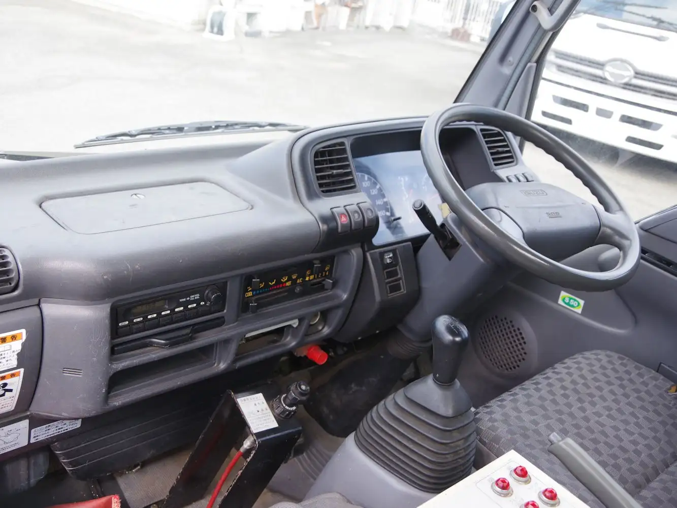いすゞ エルフ 小型 タンク車 その他 PB-NKR81Nの中古トラック画像16