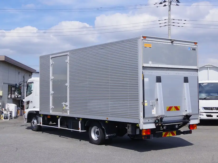 日野 レンジャー 中型/増トン アルミバン パワーゲート サイドドアの中古トラック画像4