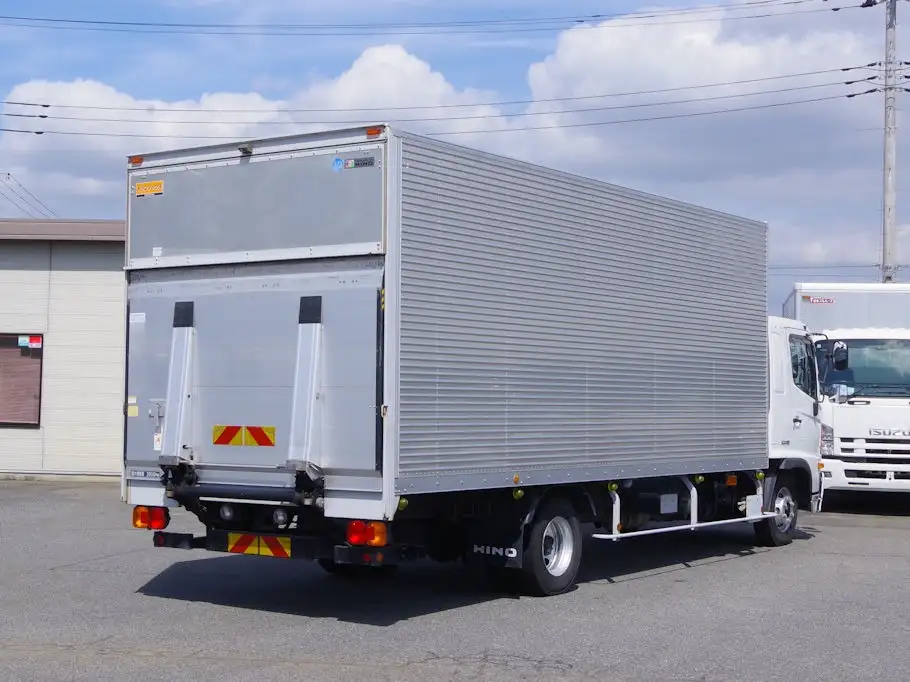 日野 レンジャー 中型/増トン アルミバン パワーゲート サイドドアの中古トラック画像3