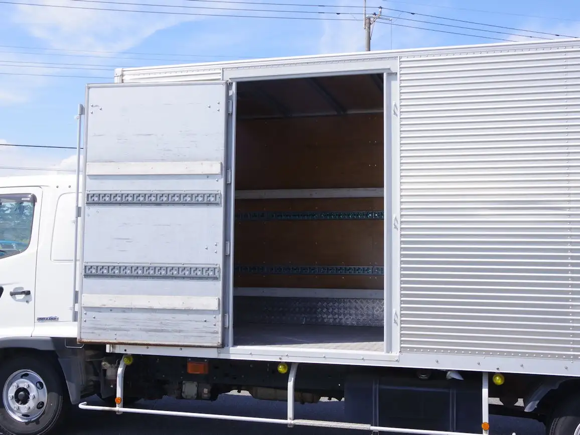 日野 レンジャー 中型/増トン アルミバン パワーゲート サイドドアの中古トラック画像5