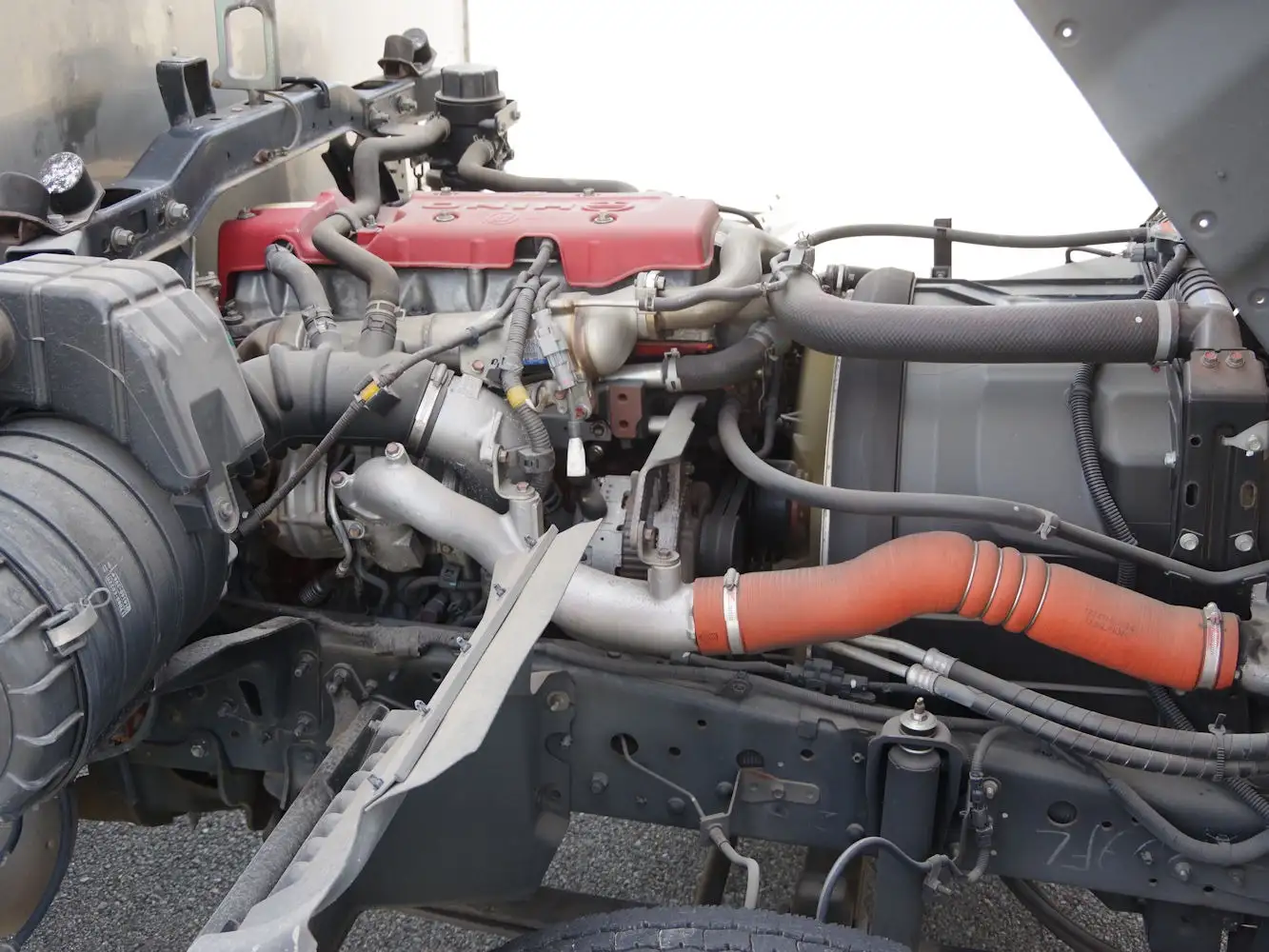 日野 レンジャー 中型/増トン アルミバン パワーゲート サイドドアの中古トラック画像19