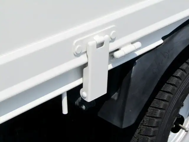 トヨタ ダイナ 小型 平ボディ 床鉄板 2RG-XZC605の中古トラック画像10