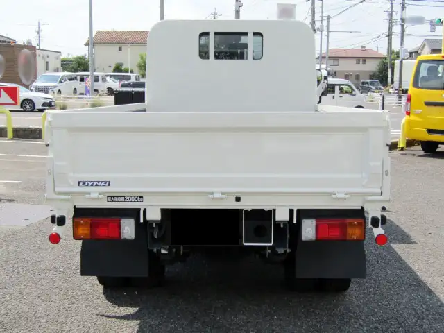 トヨタ ダイナ 小型 平ボディ 床鉄板 2RG-XZC605の中古トラック画像4