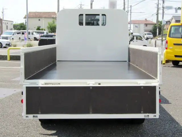 トヨタ ダイナ 小型 平ボディ 床鉄板 2RG-XZC605の中古トラック画像5