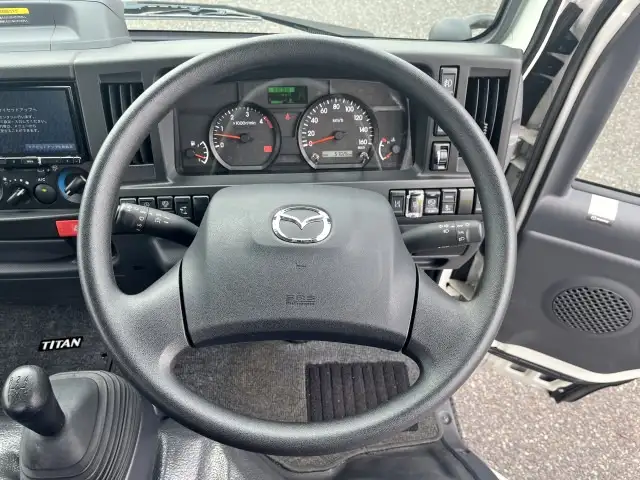 マツダ タイタン 小型 平ボディ 2RG-LJR88A R3の中古トラック画像12