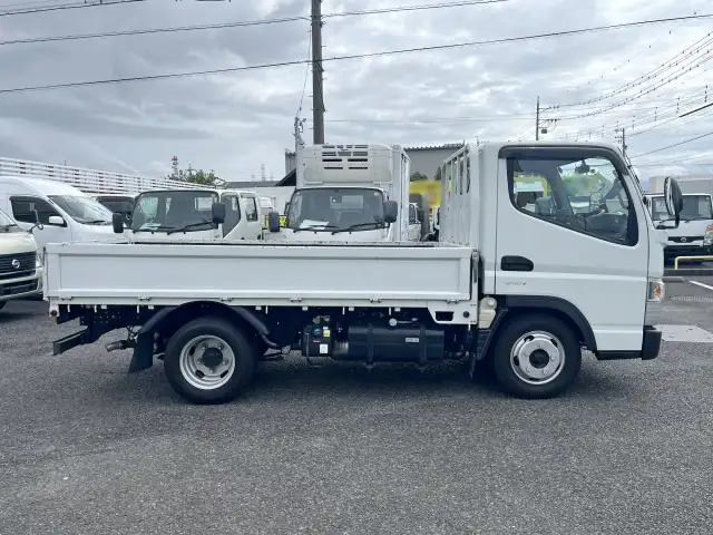 三菱 キャンター 小型 平ボディ 2RG-FBA20 R3の中古トラック画像3