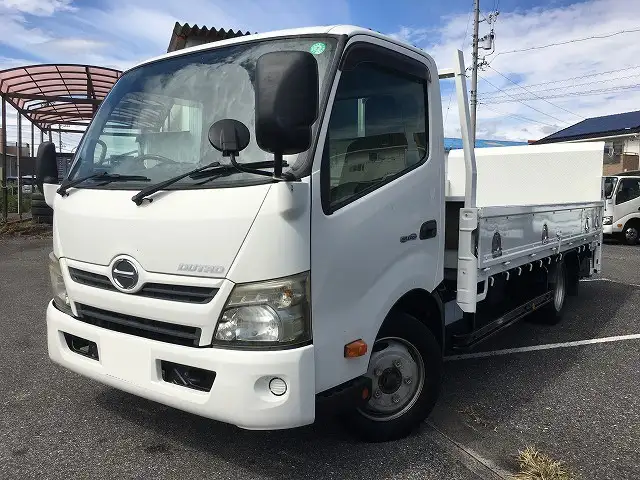 日野 デュトロ 小型 平ボディ パワーゲート SKG-XZU710M の中古トラック【車両No.197884】