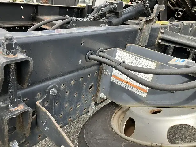 いすゞ エルフ 小型 車両重機運搬 ラジコン ウインチの中古トラック画像像17