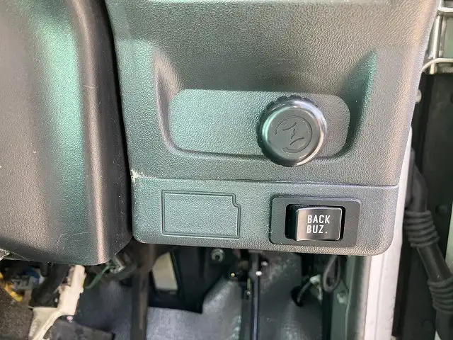 いすゞ エルフ 小型 平ボディ KR-NHR69 H18の中古トラック画像13
