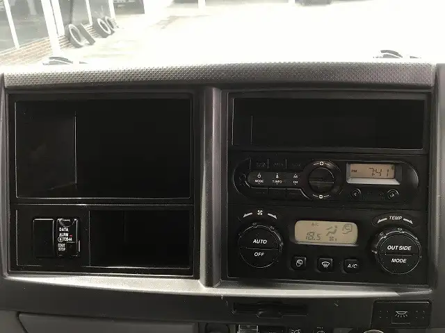 いすゞ フォワード 中型/増トン ウイング パワーゲート ベッドの中古トラック画像13