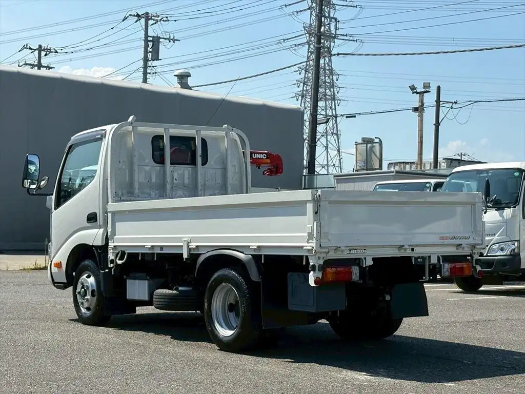日野 デュトロ 小型 平ボディ 2KG-XZC605M R6の中古トラック画像6