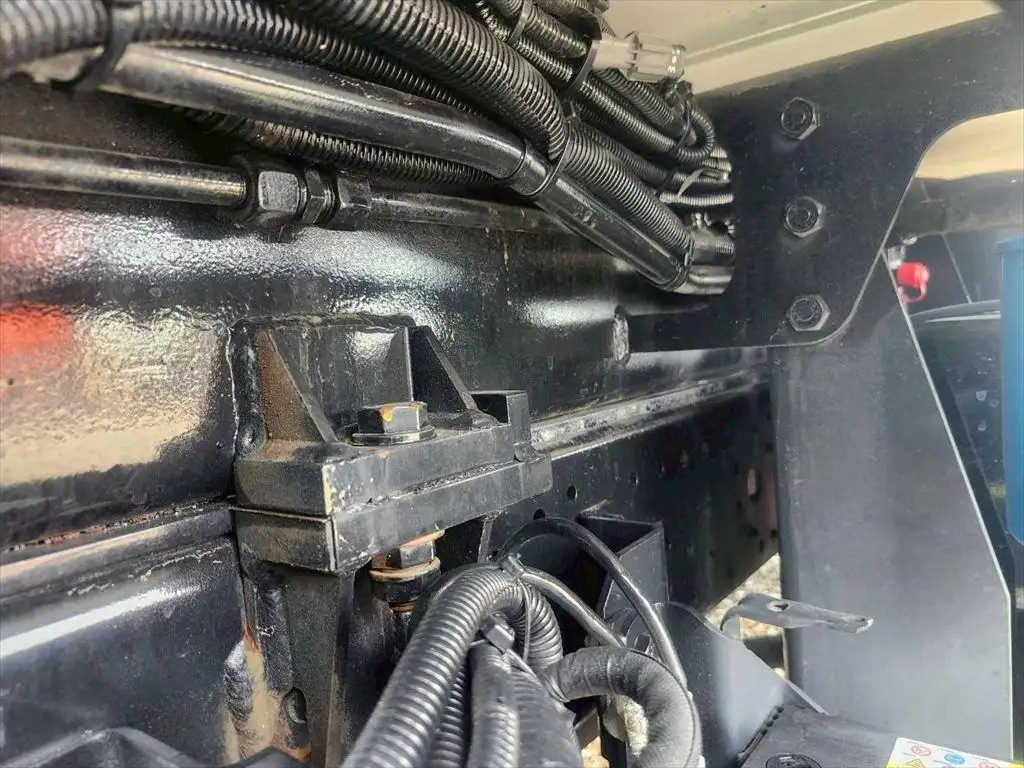 日野 デュトロ 小型 高所・建柱車 高所作業車 電工仕様の中古トラック画像像17