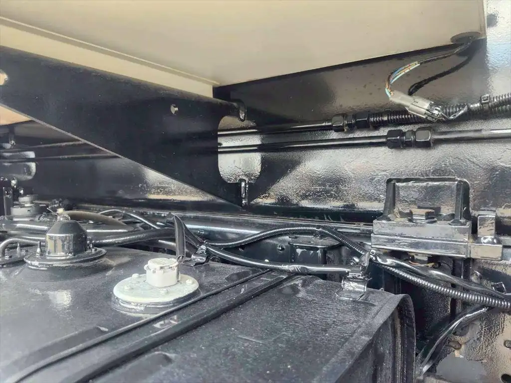 日野 デュトロ 小型 高所・建柱車 高所作業車 電工仕様の中古トラック画像19