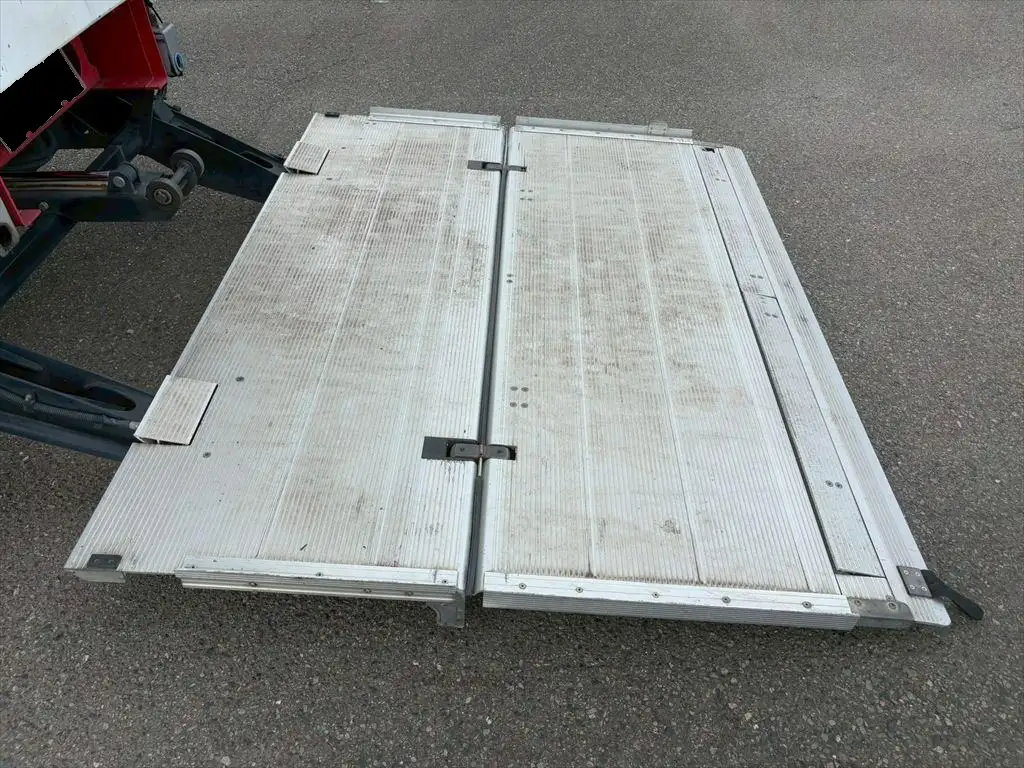 日野 レンジャー 中型/増トン 冷凍冷蔵 低温 パワーゲートの中古トラック画像12