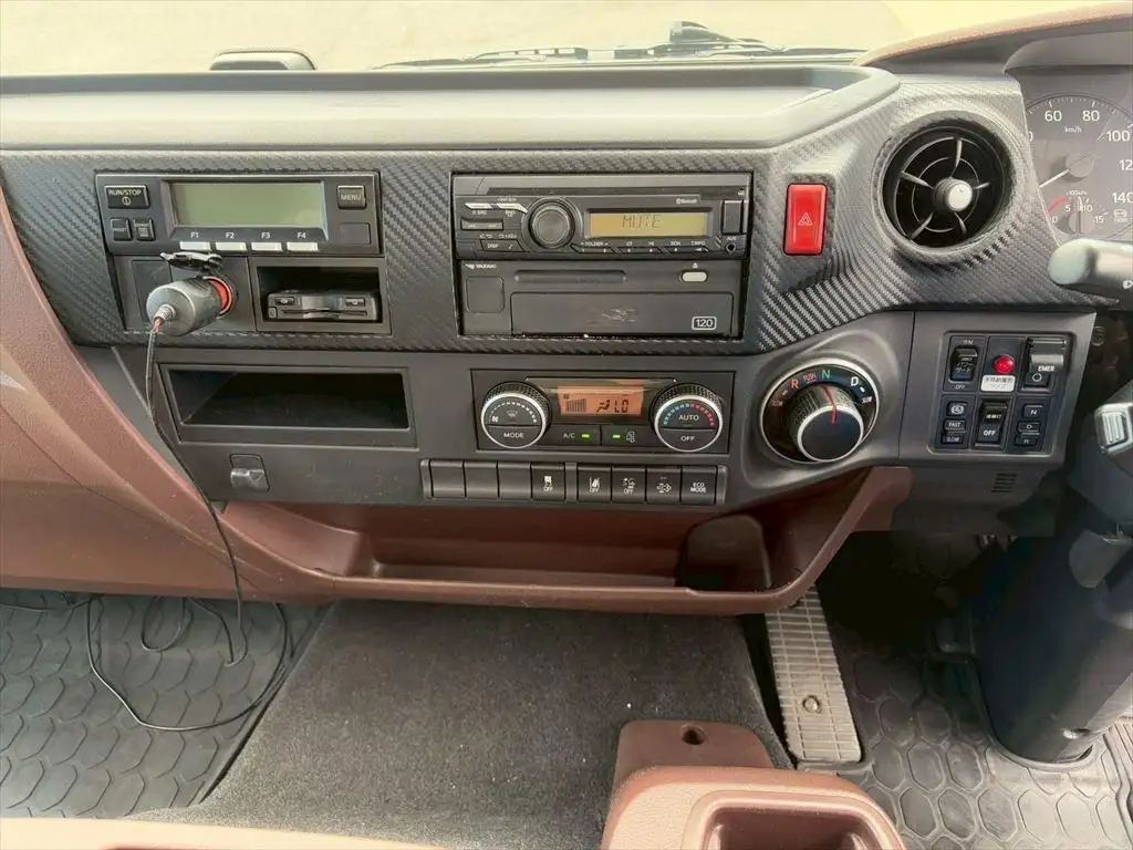 日野 レンジャー 中型/増トン 冷凍冷蔵 低温 パワーゲートの中古トラック画像15