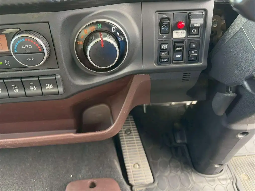 日野 レンジャー 中型/増トン 冷凍冷蔵 低温 パワーゲートの中古トラック画像14