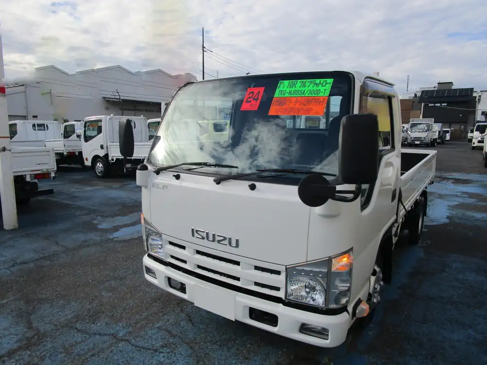 いすゞ エルフ 小型 平ボディ TKG-NJR85A H24 の中古トラック【車両No.197973】