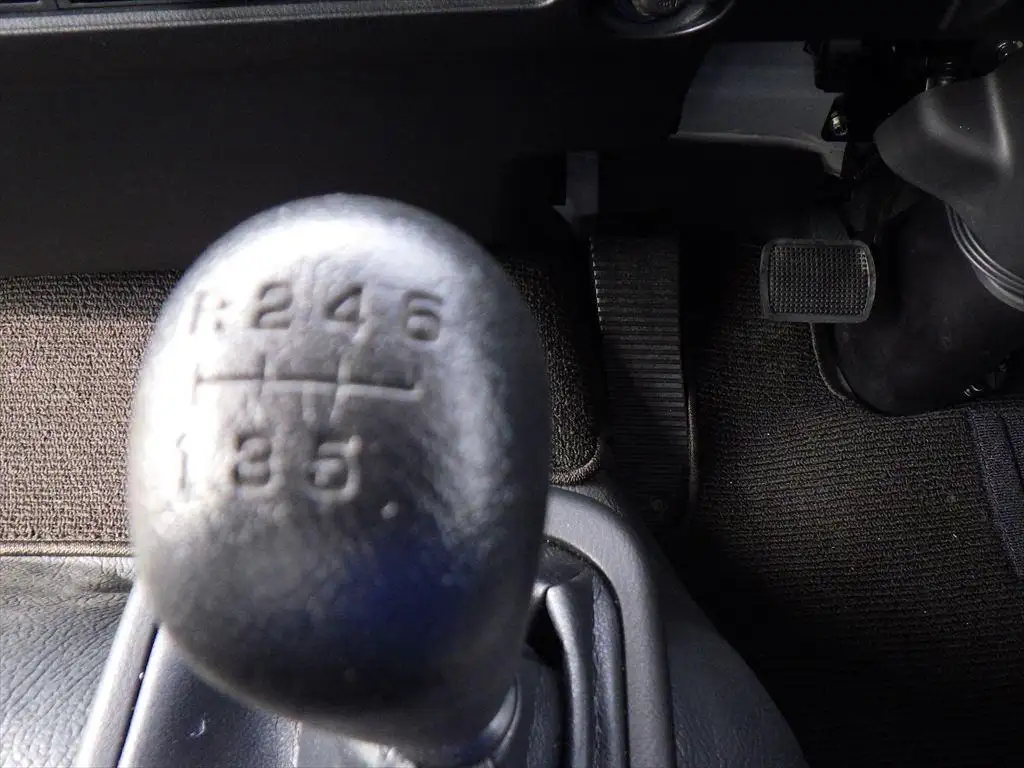 三菱 ファイター 中型/増トン タンク車 バルク 2KG-FK62Fの中古トラック画像15