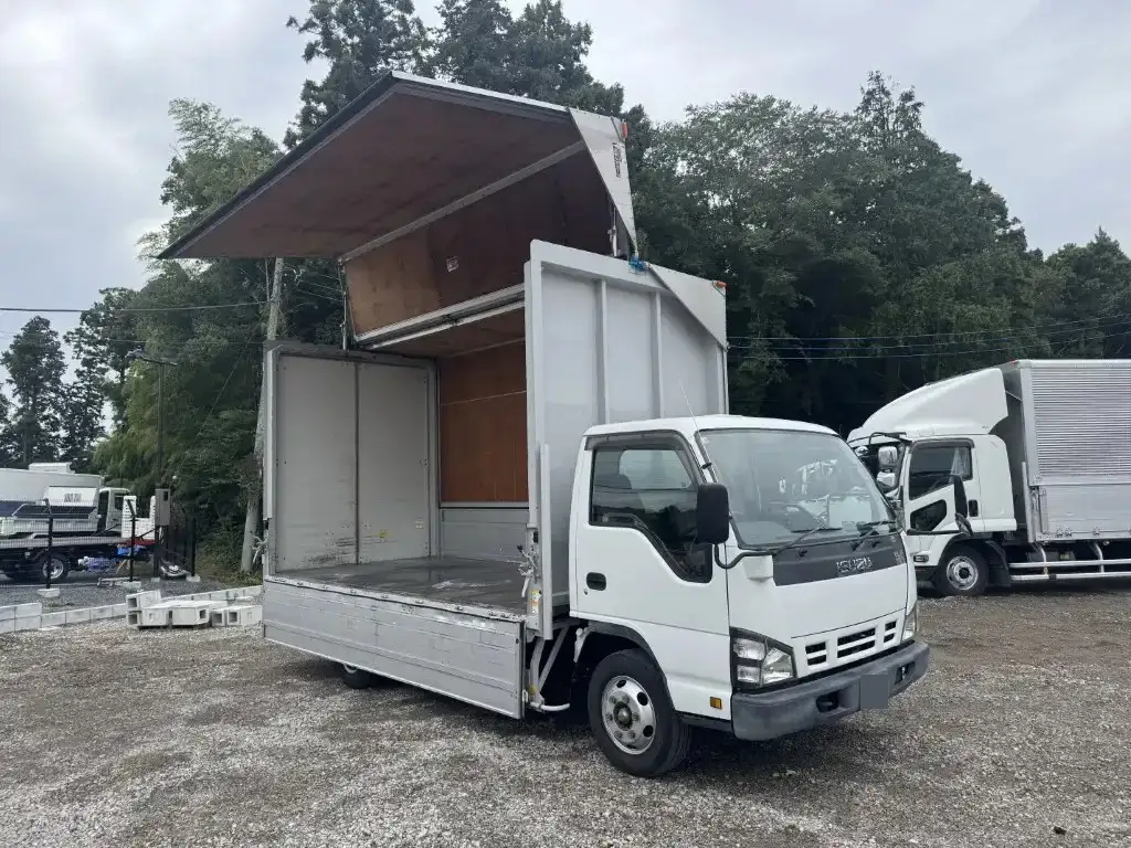 いすゞ エルフ 小型 ウイング 床鉄板 PB-NPR81ANの中古トラック画像5