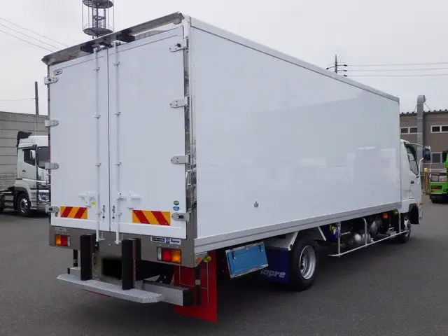 三菱 ファイター 中型/増トン 冷凍冷蔵 低温 スタンバイの中古トラック画像3