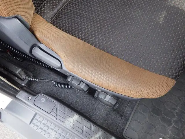日野 レンジャー 中型/増トン ウイング パワーゲート 床鉄板の中古トラック画像11