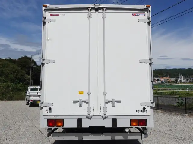 三菱 ファイター 中型/増トン ウイング ベッド TKG-FK61Fの中古トラック画像4
