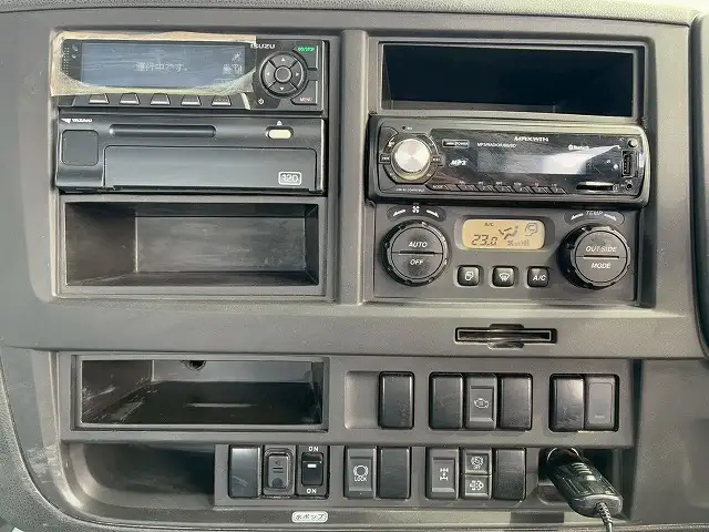 いすゞ ギガ 大型 ミキサー・ポンプ ベッド 2KG-CXZ60CTの中古トラック画像14
