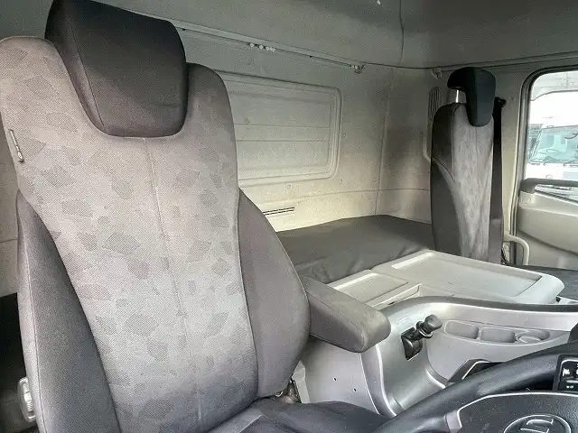 日産UD クオン 大型 ウイング ハイルーフ エアサスの中古トラック画像12