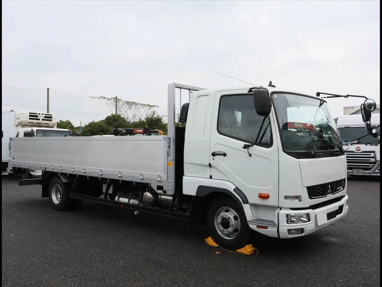 三菱 ファイター 中型/増トン 平ボディ アルミブロック ベッドの中古トラック画像2