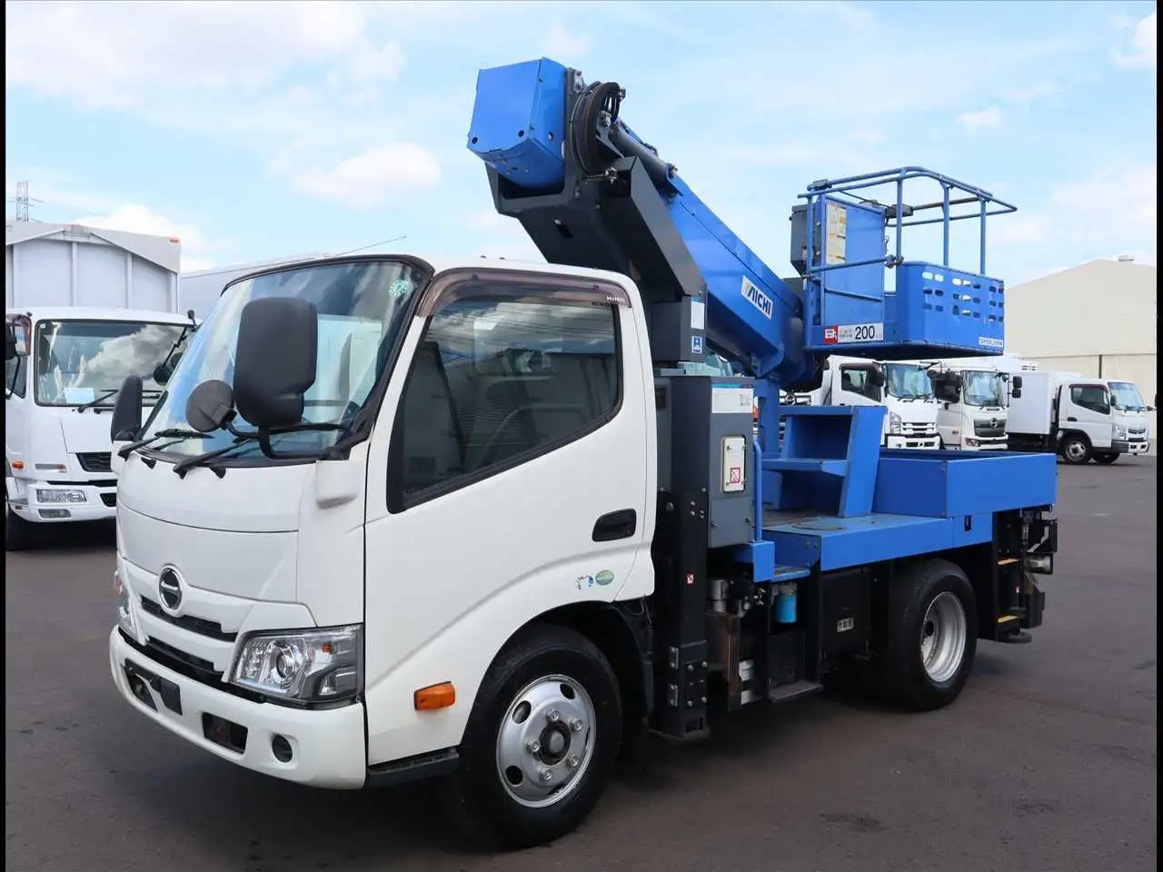 日野 デュトロ 小型 高所・建柱車 高所作業車 2RG-XZU600X の中古トラック【車両No.198087】