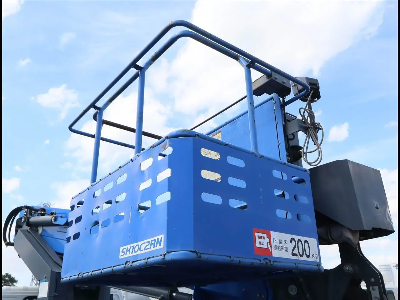 日野 デュトロ 小型 高所・建柱車 高所作業車 2RG-XZU600Xの中古トラック画像7