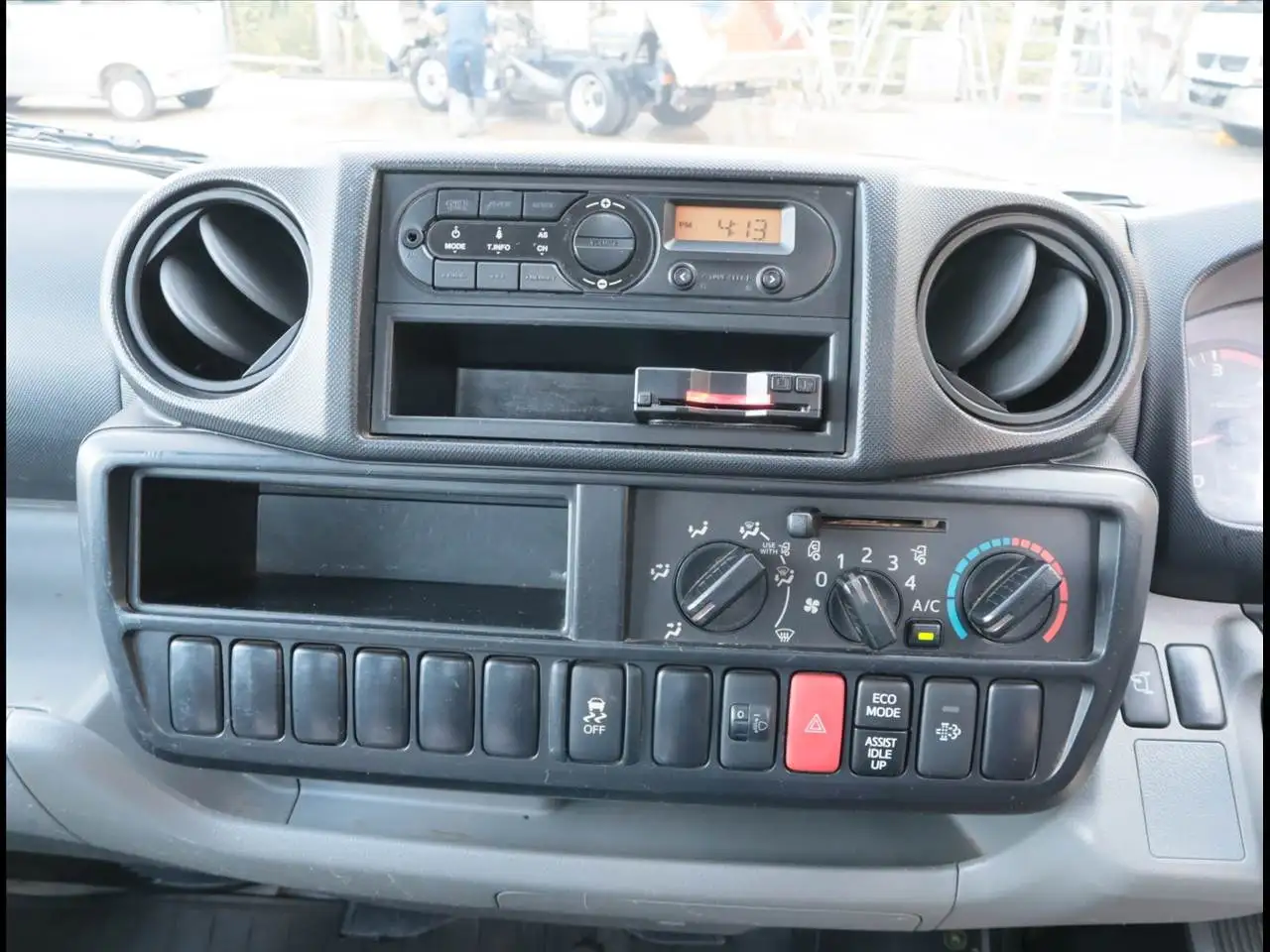 日野 デュトロ 小型 平ボディ TKG-XZC605M H31/R1の中古トラック画像14