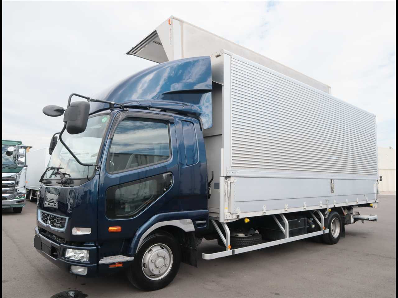 日野 デュトロ 小型 タンク車 その他 SKG-XZU600E の中古トラック【車両No.198186】