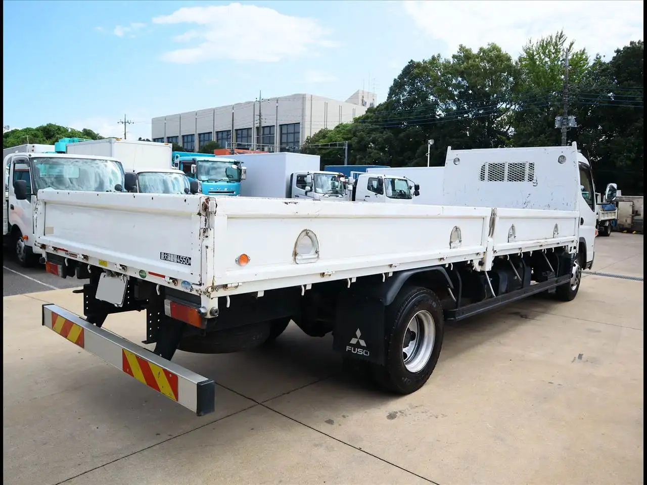 三菱 キャンター 小型 平ボディ TKG-FEC90 H27の中古トラック画像3