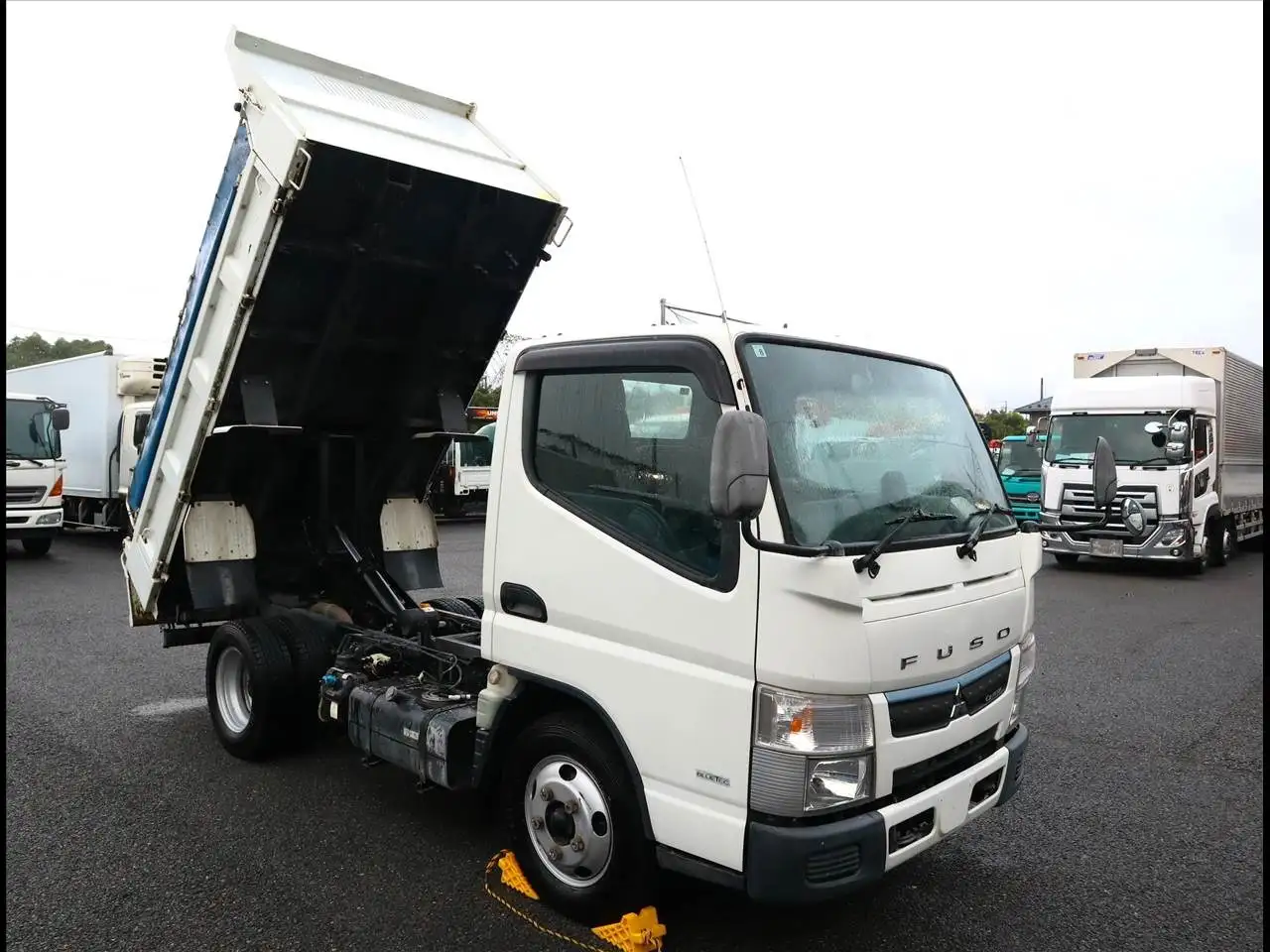 三菱 キャンター 小型 ダンプ 強化 コボレーンの中古トラック画像2