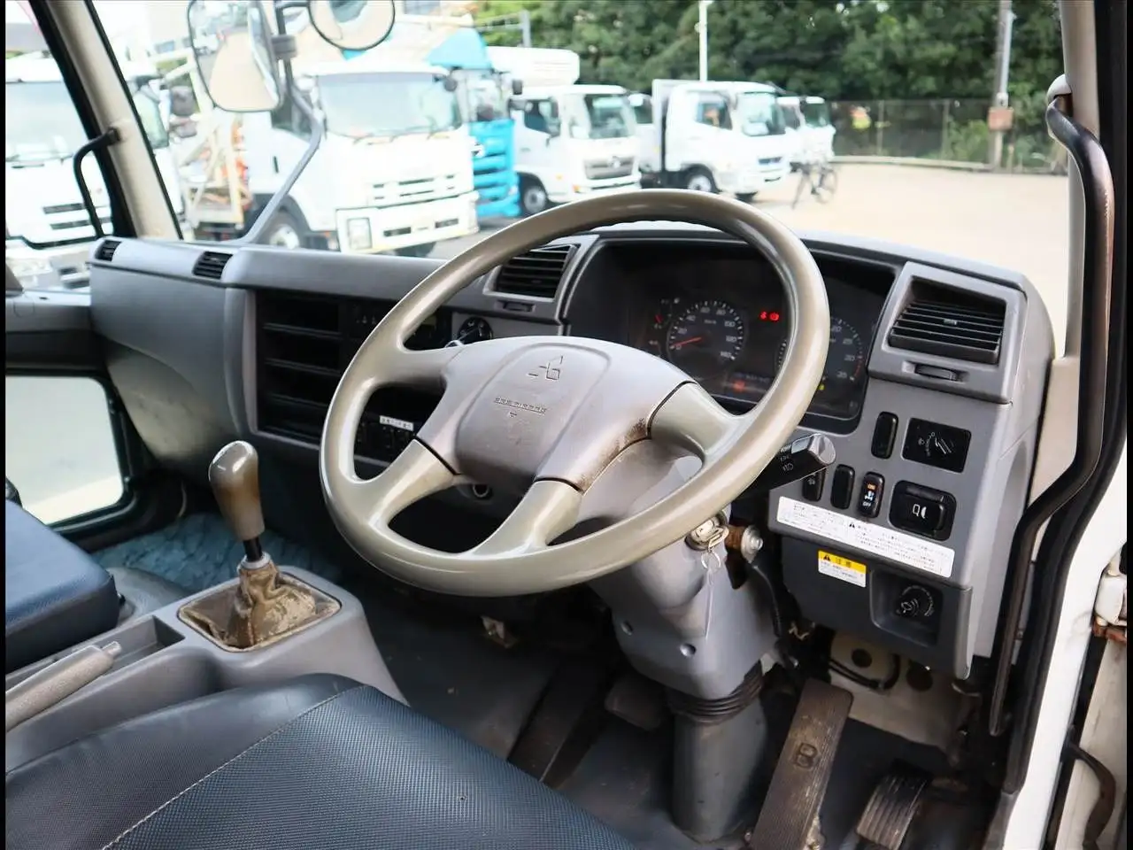 三菱 ファイター 中型/増トン アームロール ツインホイスト TKG-FK71Fの中古トラック画像12