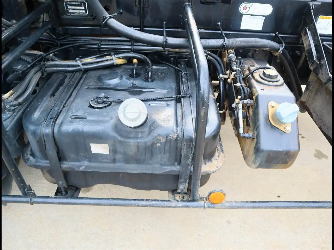 三菱 ファイター 中型/増トン アームロール ツインホイスト TKG-FK71Fの中古トラック画像16