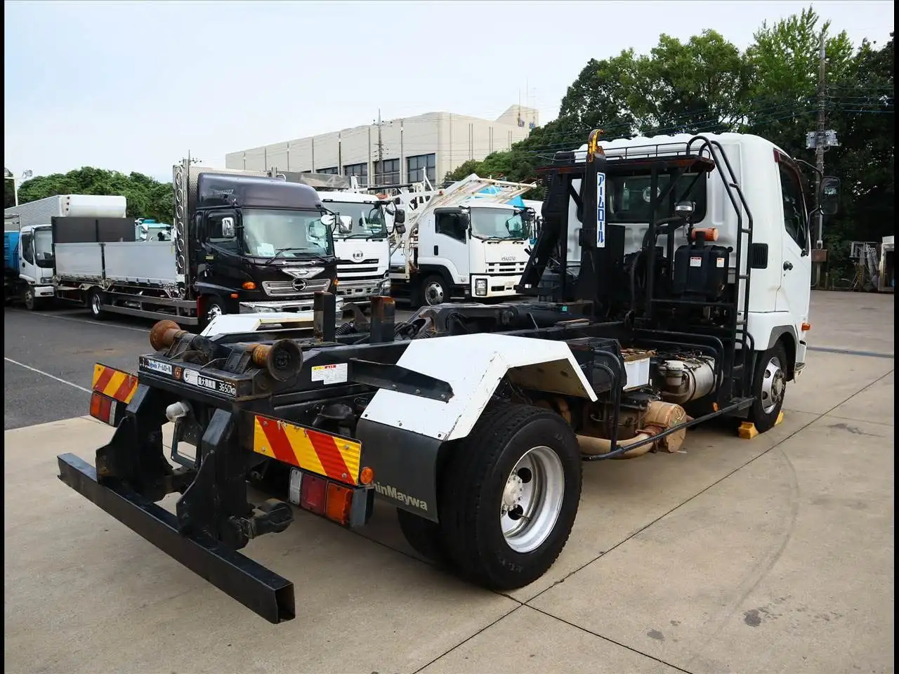 三菱 ファイター 中型/増トン アームロール ツインホイスト TKG-FK71Fの中古トラック画像3