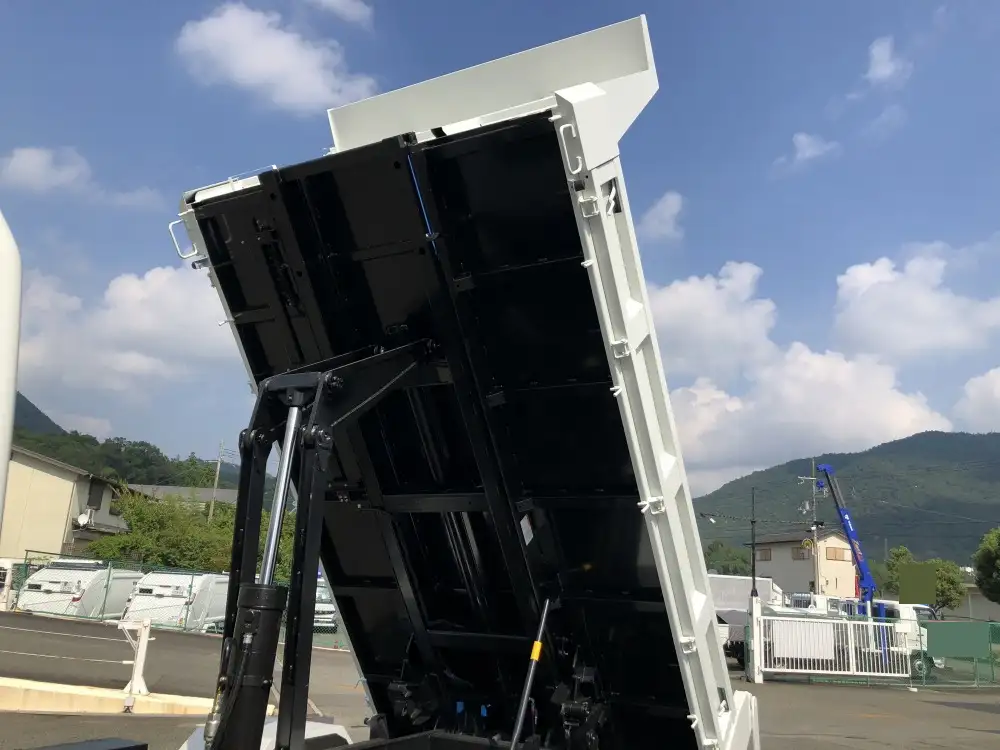 三菱 キャンター 小型 ダンプ ローダー 2PG-FEBM0の中古トラック画像15