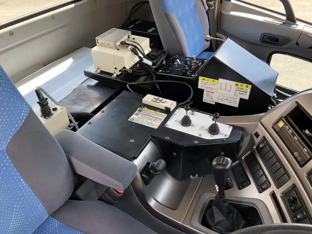 日産UD クオン 大型 特殊車両 ADG-CW4YL H21の中古トラック画像14