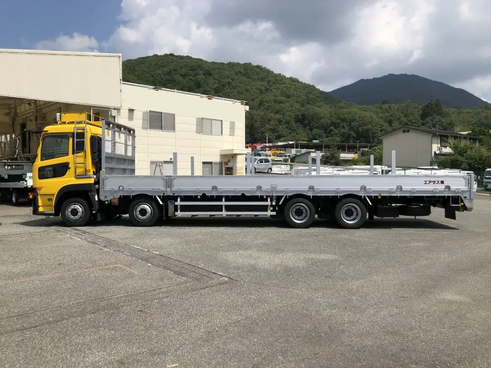 日産UD クオン 大型 平ボディ アルミブロック ベッドの中古トラック画像5