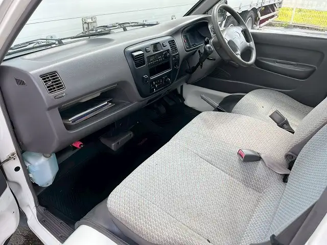 トヨタ タウンエース 小型 平ボディ GK-KM80 H15の中古トラック画像11