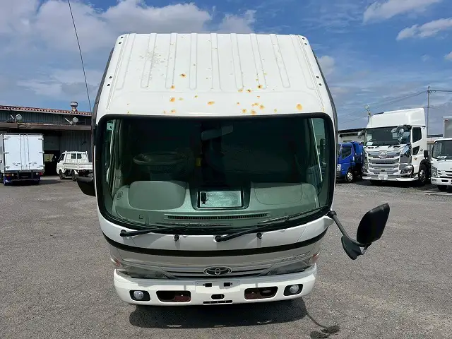トヨタ ダイナ 小型 平ボディ LDF-KDY281 H25の中古トラック画像2